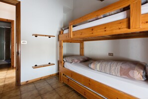 Down duvets, cots/infant beds, free WiFi, bed sheets - Residence Gardenia (Livigno)