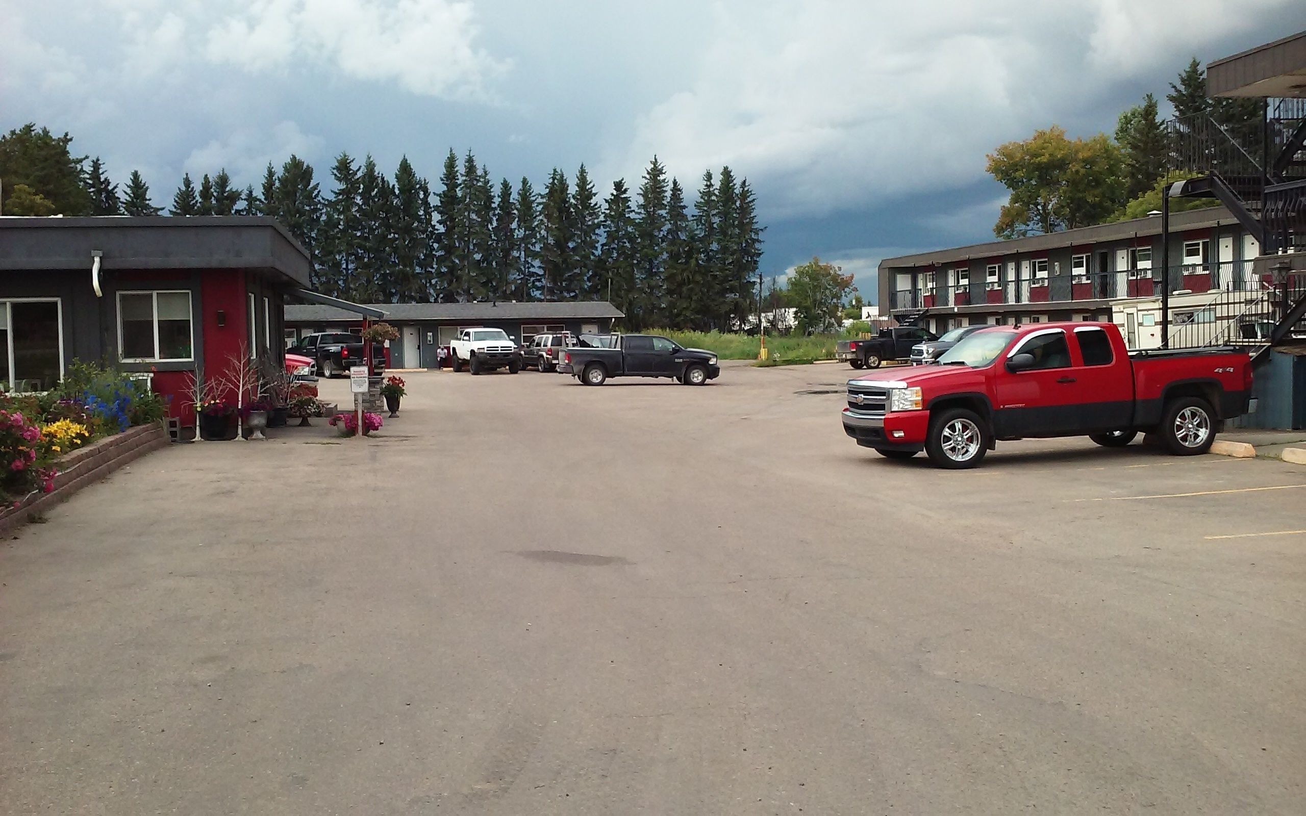 Photo - Thriftlodge Edmonton