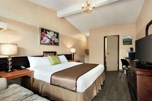 Studio Suite, 1 King Bed, Non Smoking