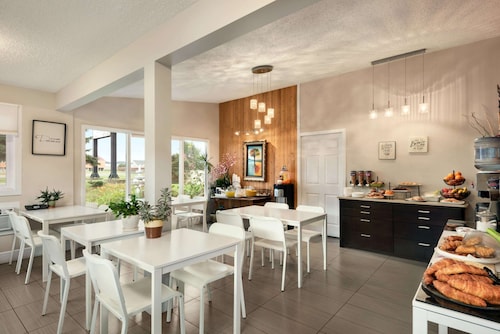 Thriftlodge Edmonton