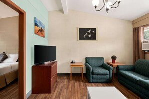 Studio Suite, 1 Queen Bed, Non Smoking