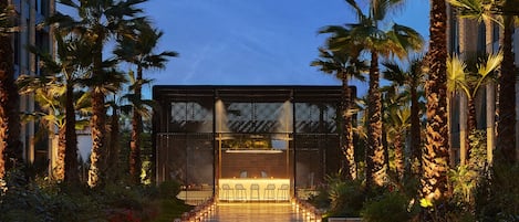 Deluxe Room, 2 Double Beds, Garden View | Garden