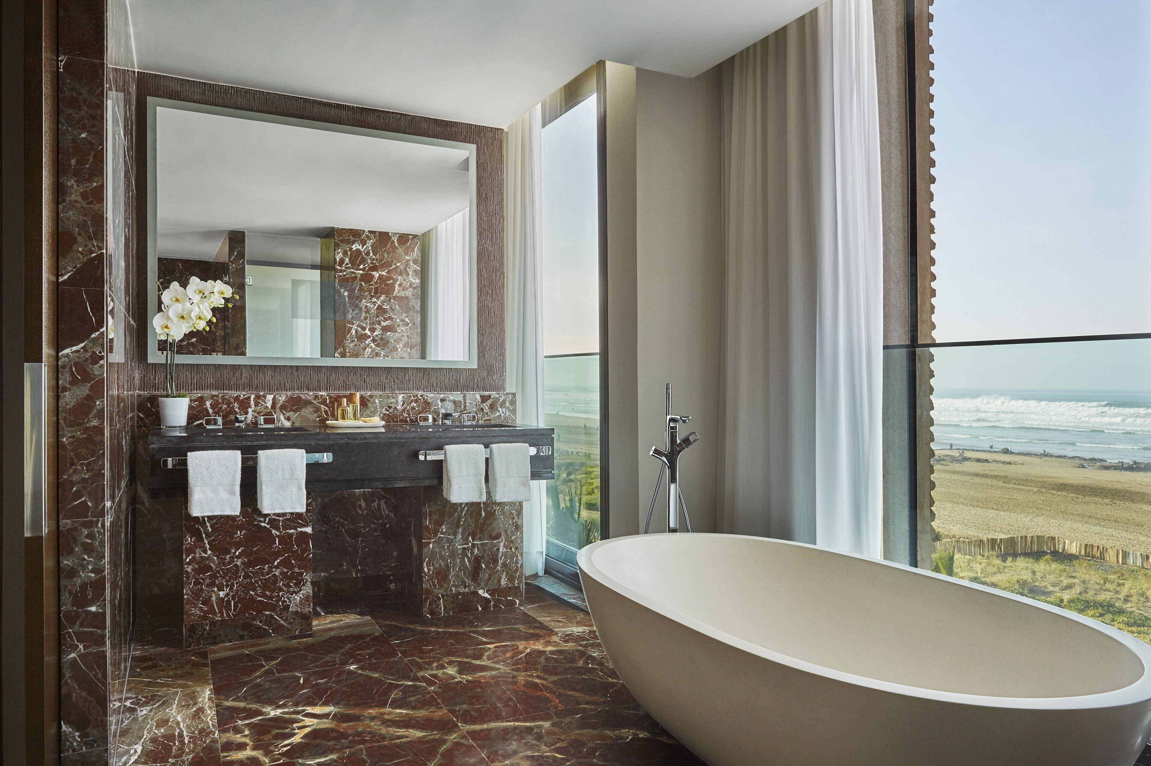 deep-soaking bathtub