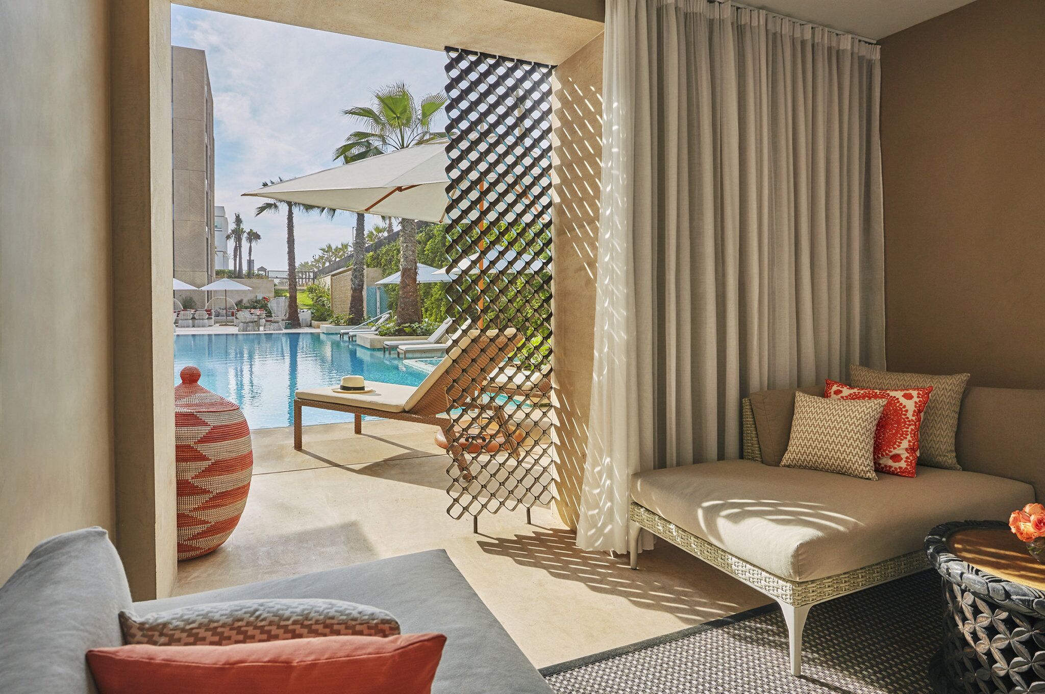 outdoor pool, free pool cabanas, pool umbrellas