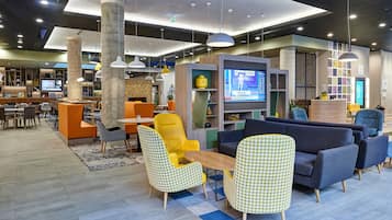 Sala de estar en el lobby