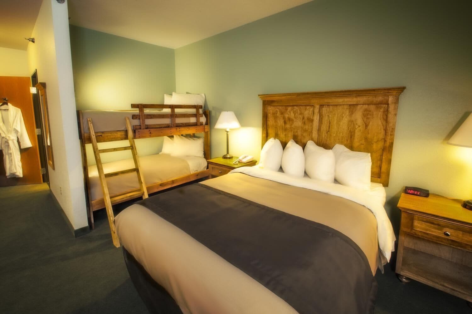 family room | premium bedding, down duvets, desk, blackout curtains