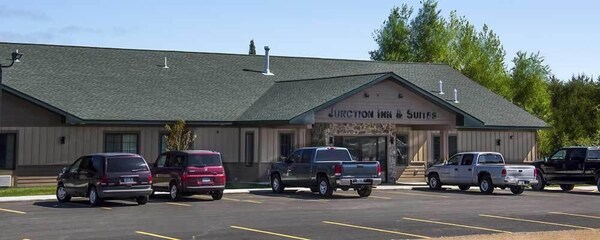 Junction Inn Suites & Conference Center - Minnesota