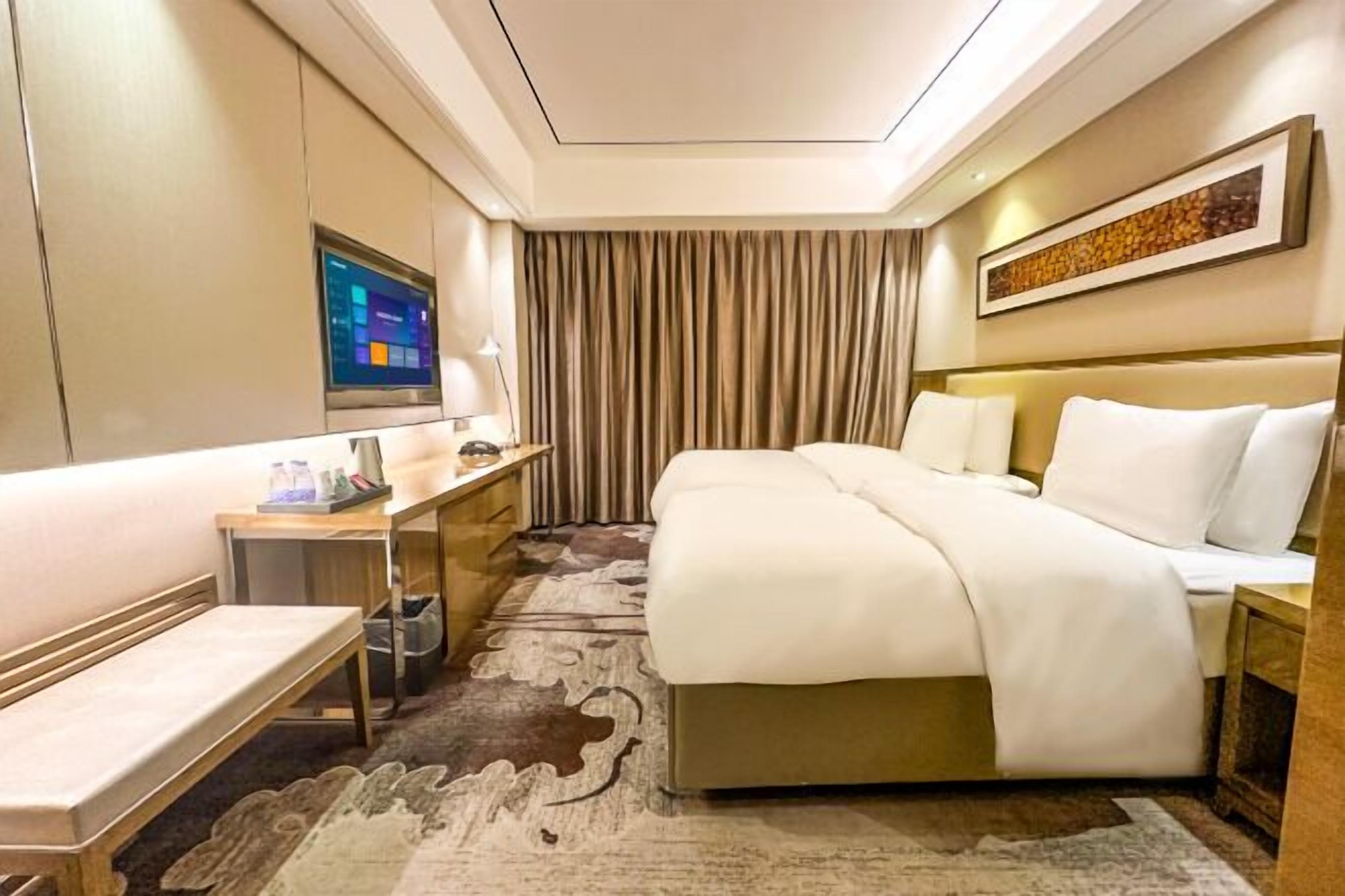 Minibar, in-room safe, cots/infant beds, alarm clocks