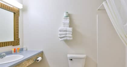 Budget Inn