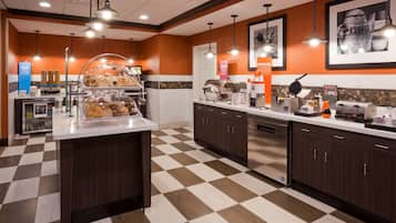 Free daily buffet breakfast