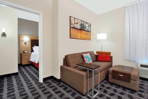 Suite, 1 Bedroom | Living room | TV