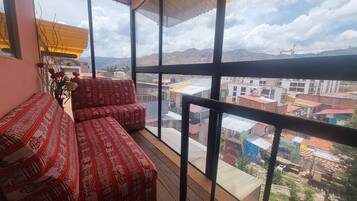 Vista de la ciutat des de l'allotjament