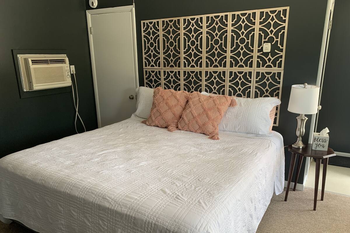 1 habitación, wifi gratis y ropa de cama