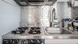 Studio 606 | Private kitchen