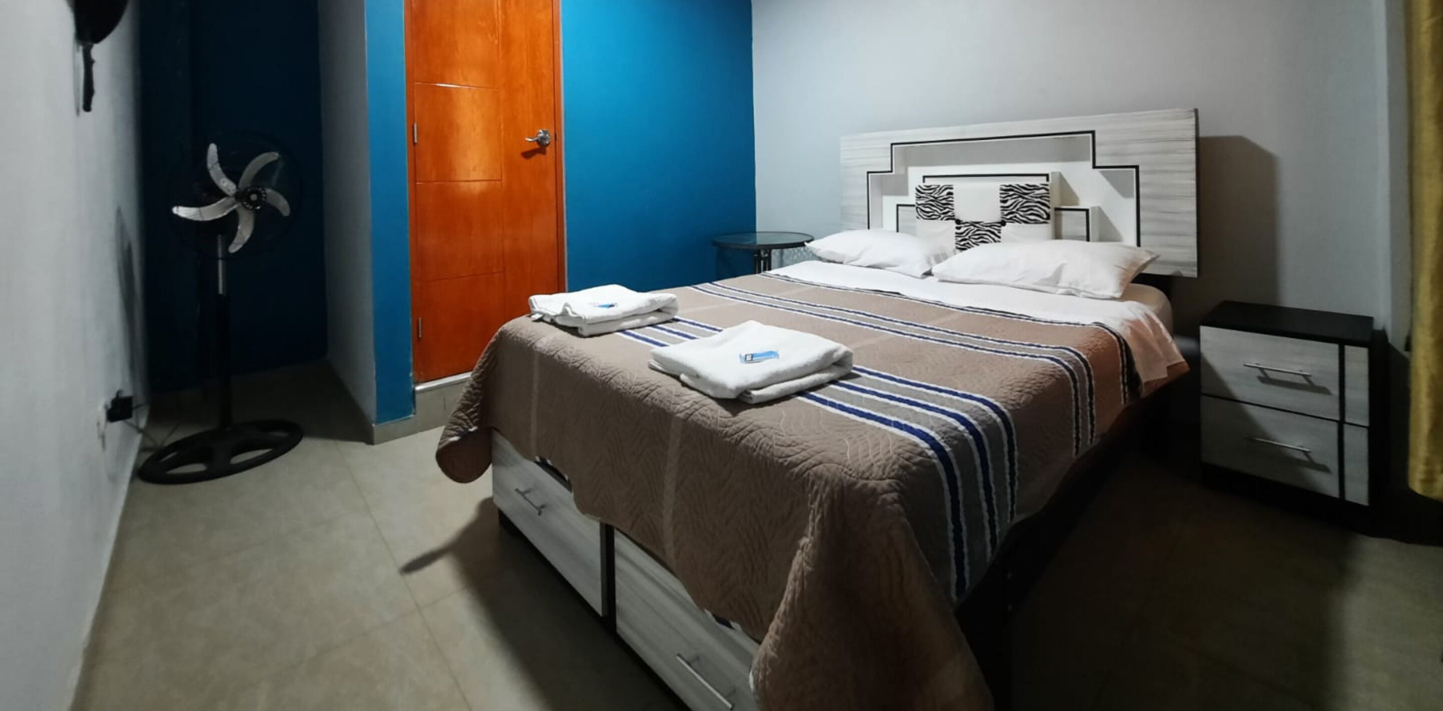 Phòng Tiêu chuẩn, 1 giường đôi | Truy cập Internet không dây miễn phí, bộ trải giường 