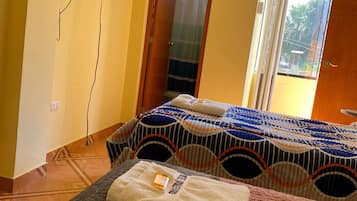 Classic Double Room Single Use | Free WiFi, bed sheets