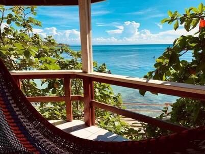 Foster's West Bay Resort