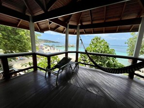 Caja de seguridad en la habitación, escritorio y wifi gratis 