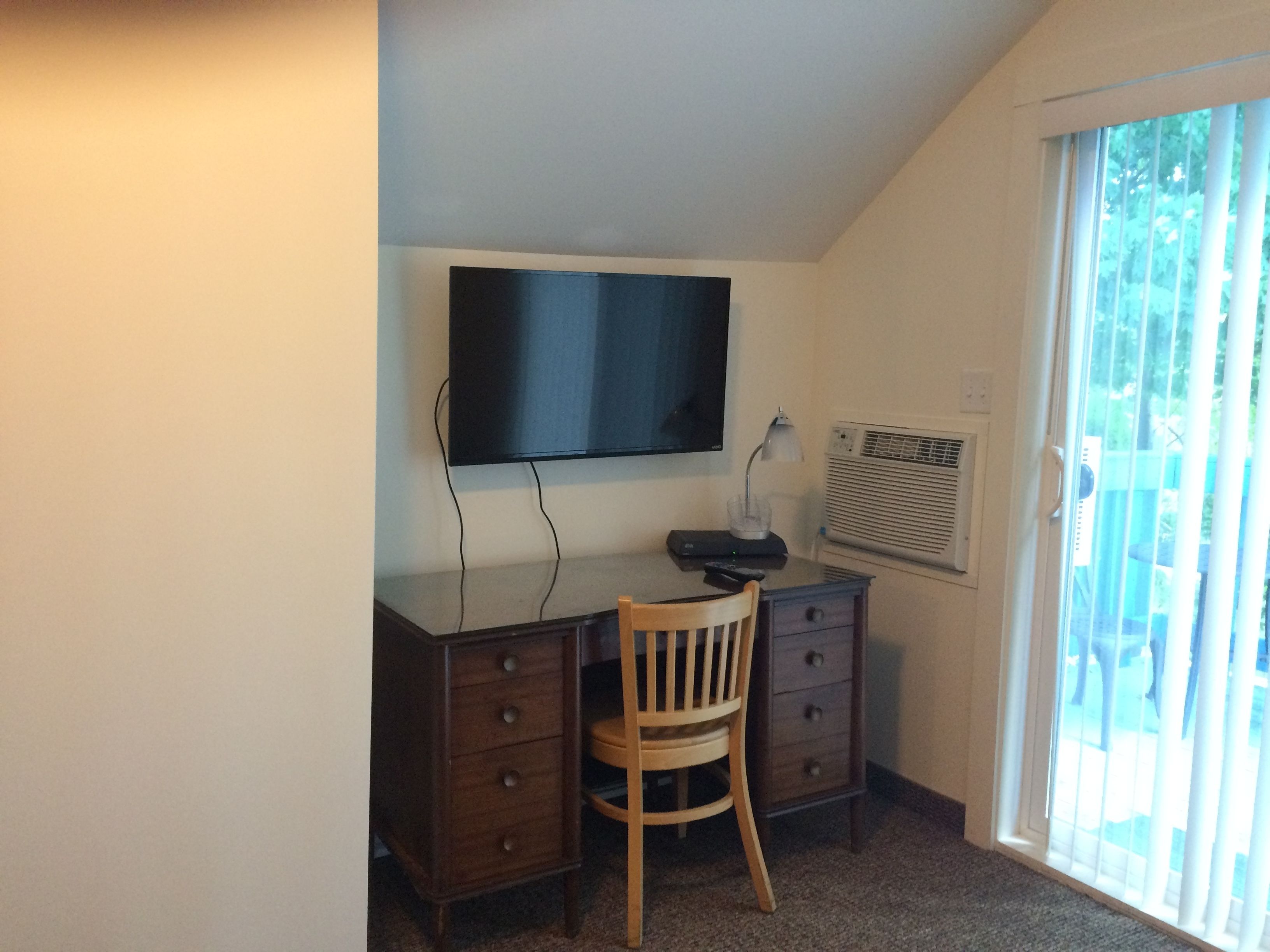 Comfort Studio, 1 Queen Bed with Sofa bed, Kitchenette, River View