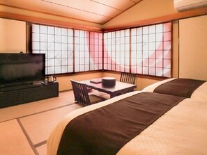 Down comforters, desk, soundproofing, WiFi - Livemax Resort Itokawana (Ito)
