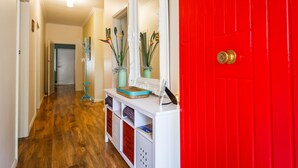 Townhome, 3 Bedrooms | Room amenity - Indulge Homes - 77 Olive (Mildura)