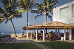 Property entrance - Ranmal Beach Hotel (Hikkaduwa)