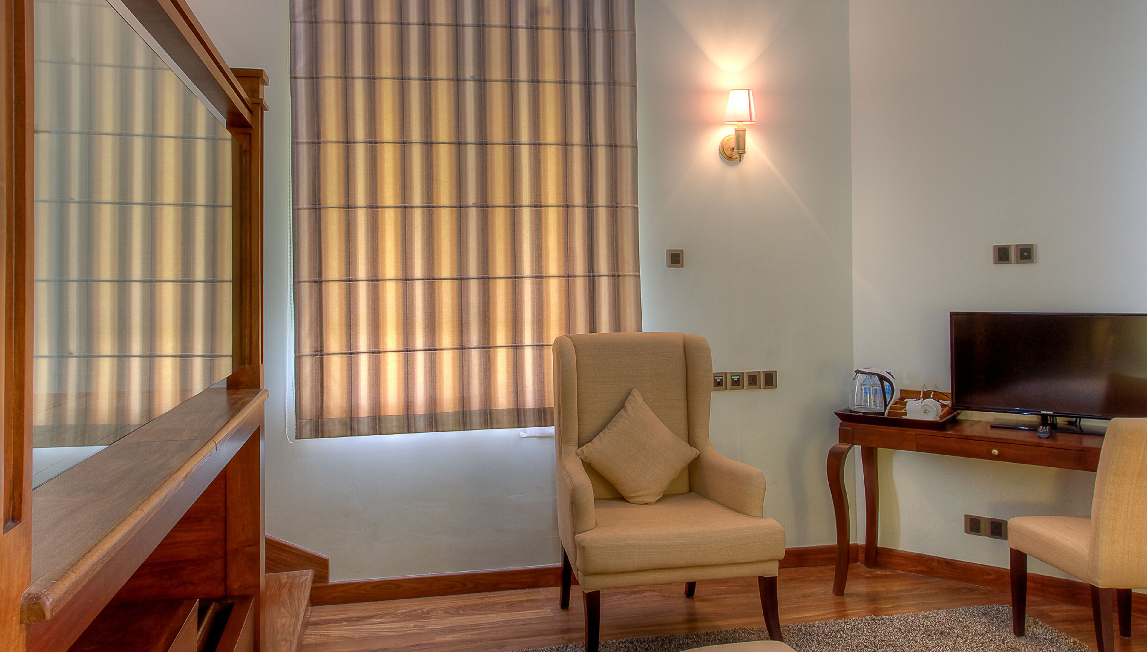 deluxe lake view - fairyland | room amenity