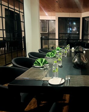 Restaurant - Tea Plant Nuwara Eliya (Nuwara Eliya)