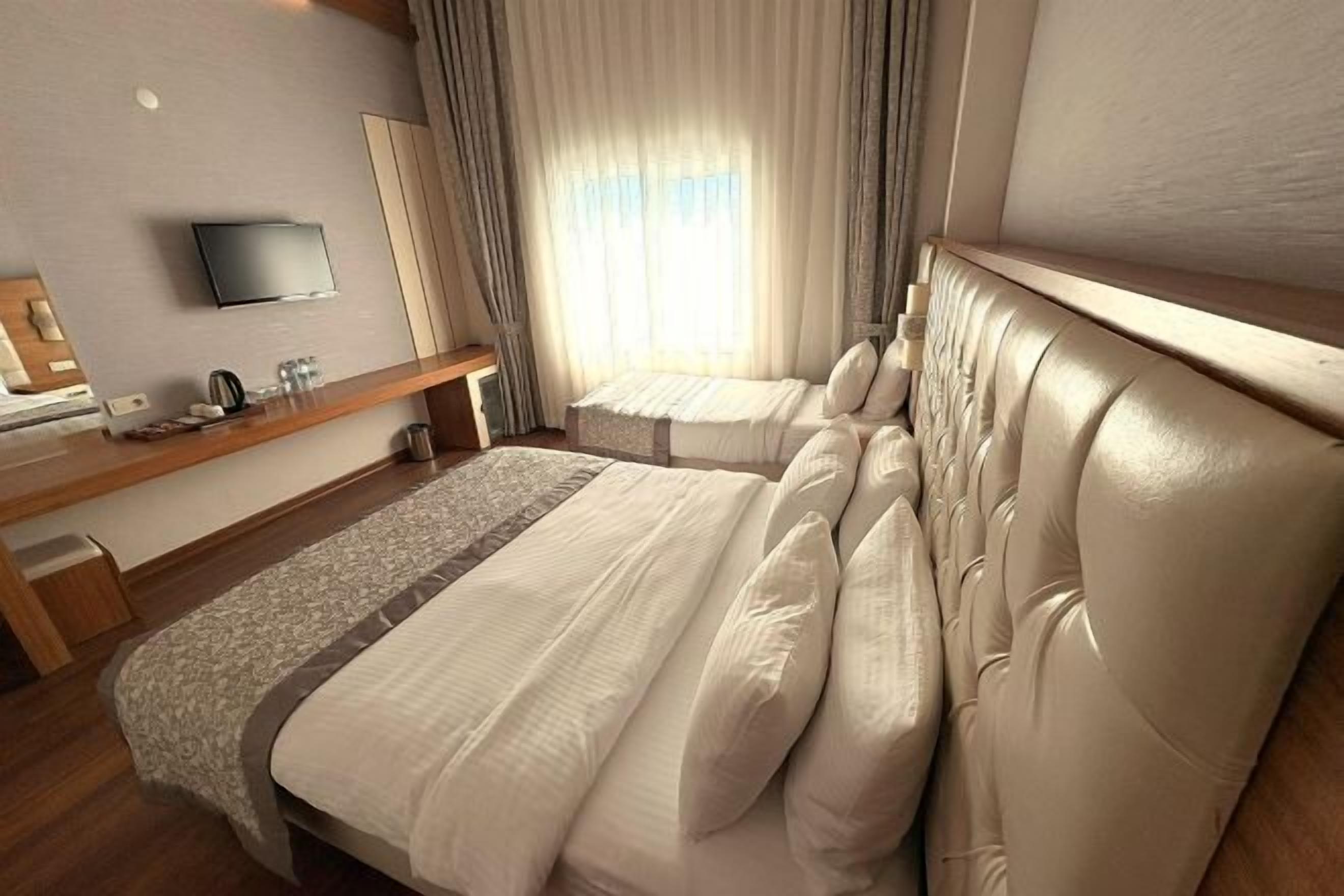 Minibar, in-room safe, desk, soundproofing