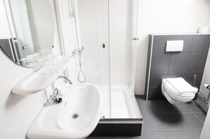 Kamar Twin Standar | Fasilitas kamar