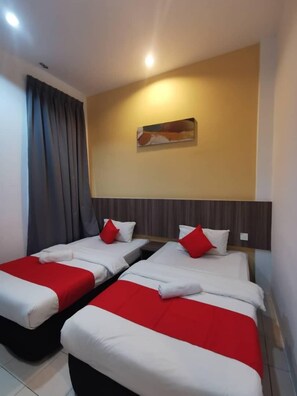 Bureau, chambres insonorisées, Wi-Fi gratuit