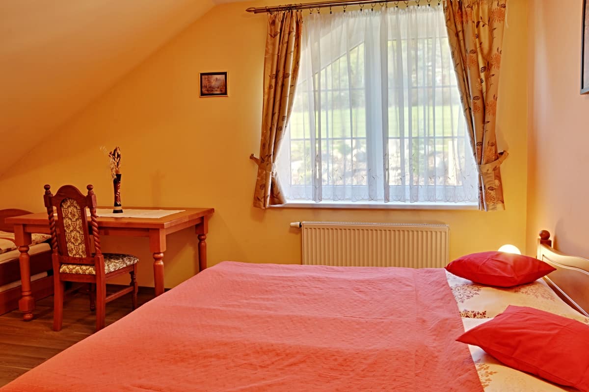 Soundproofing, iron/ironing board, free WiFi, bed sheets