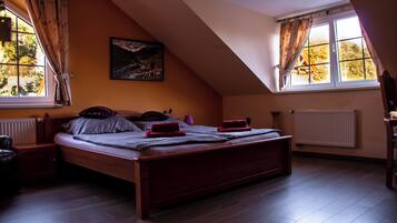 Soundproofing, iron/ironing board, free WiFi, bed sheets