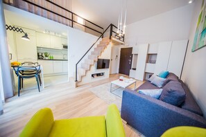 Studio Suite (Awokado) | Living area | Flat-screen TV, DVD player - Mojito Apartments - Botanica (Wroclaw)