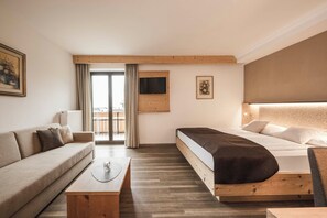 Bộ đồ giường cao cấp, nôi/cũi di động