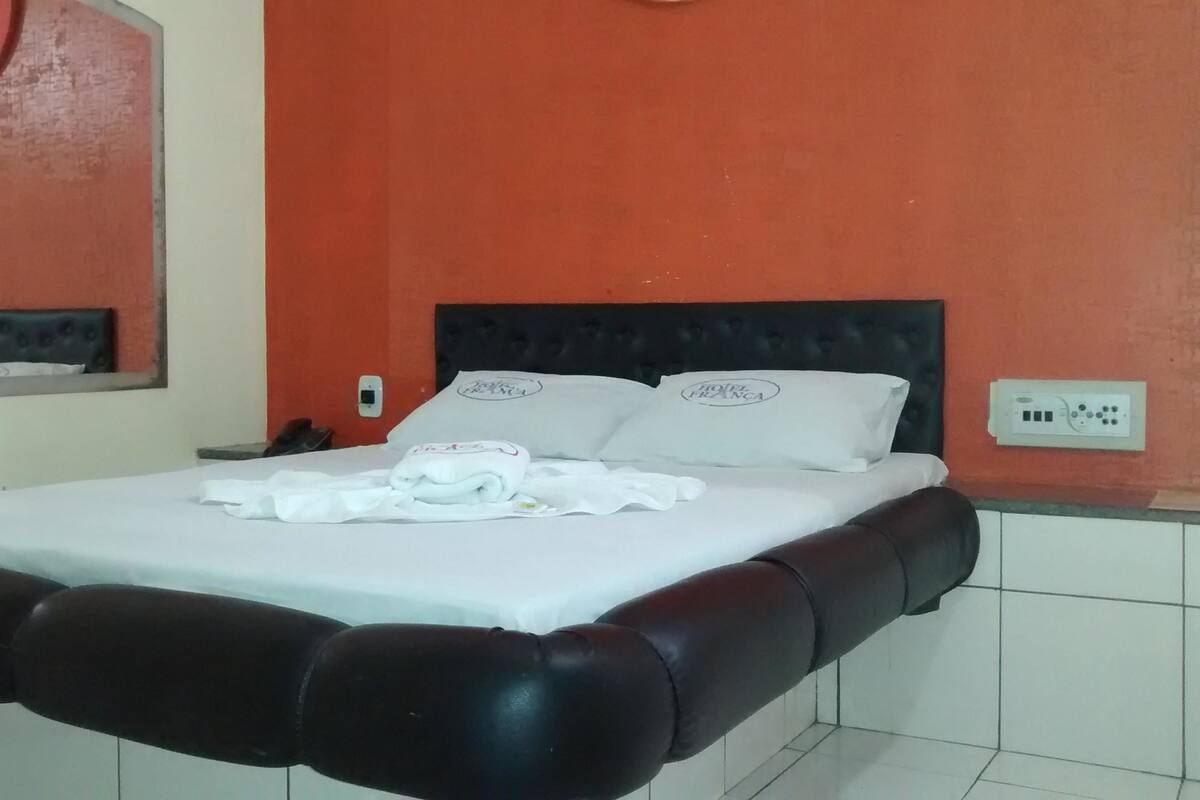 Standard Double Room | Free WiFi