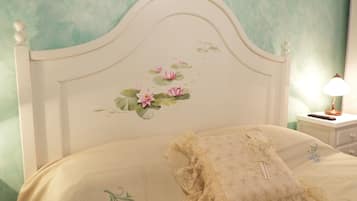 Down duvets, in-room safe, individually decorated
