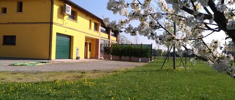 Lối vào nơi lưu trú