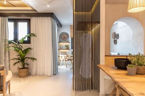 1 bedroom, premium bedding, in-room safe, individually decorated
