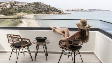 The Sands Suite with Panoramic View and Indoor Hydromassage Tub | Beach/ocean view