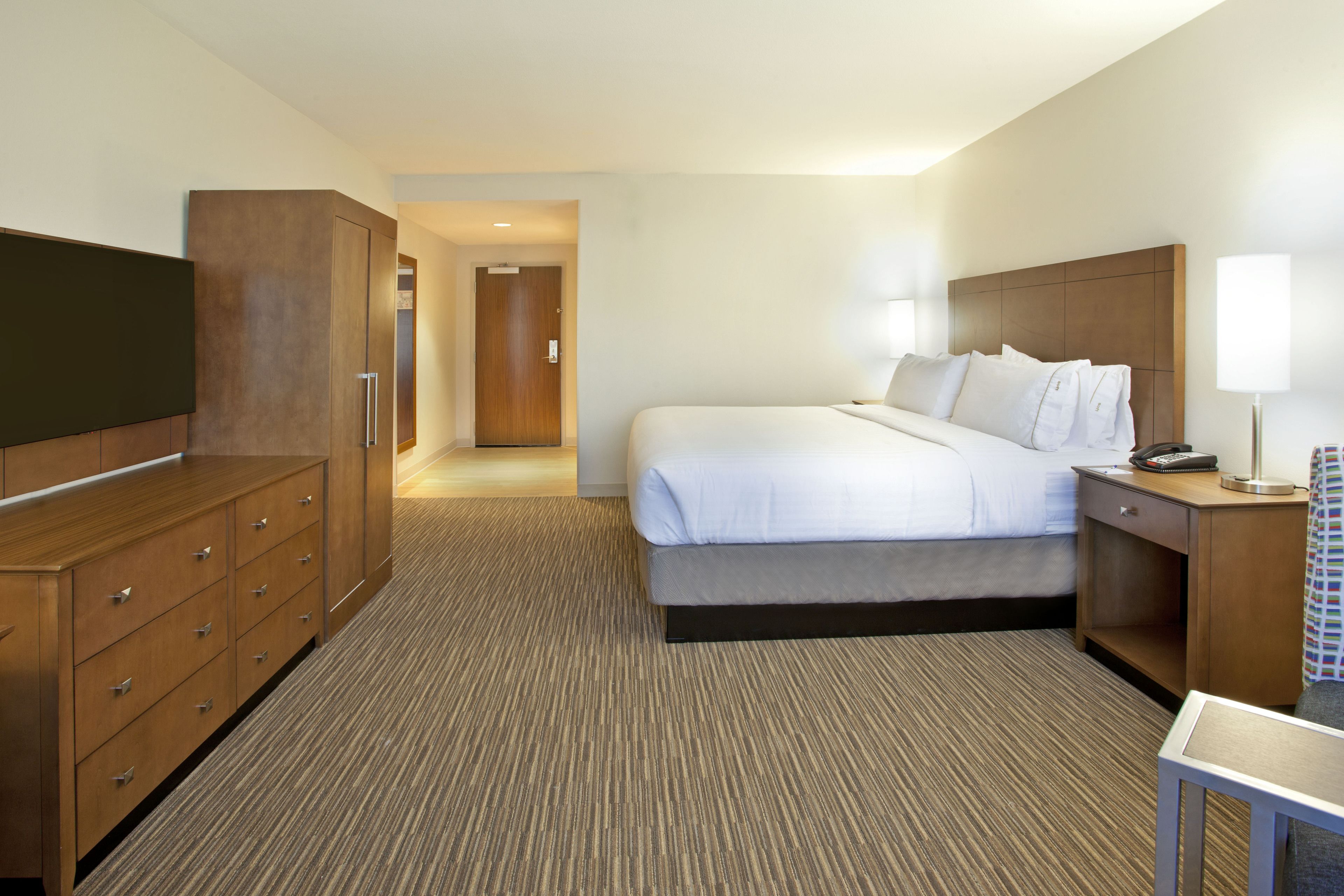 Photo - Holiday Inn Express Hotel & Suites Austin Downtown - University by IHG