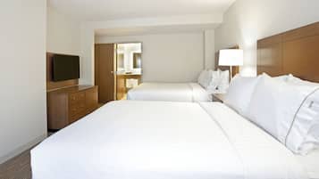 Hypo-allergenic bedding, down comforters, in-room safe, desk