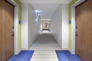 Interior - Holiday Inn Express & Suites Austin Downtown - University by IHG (Austin)