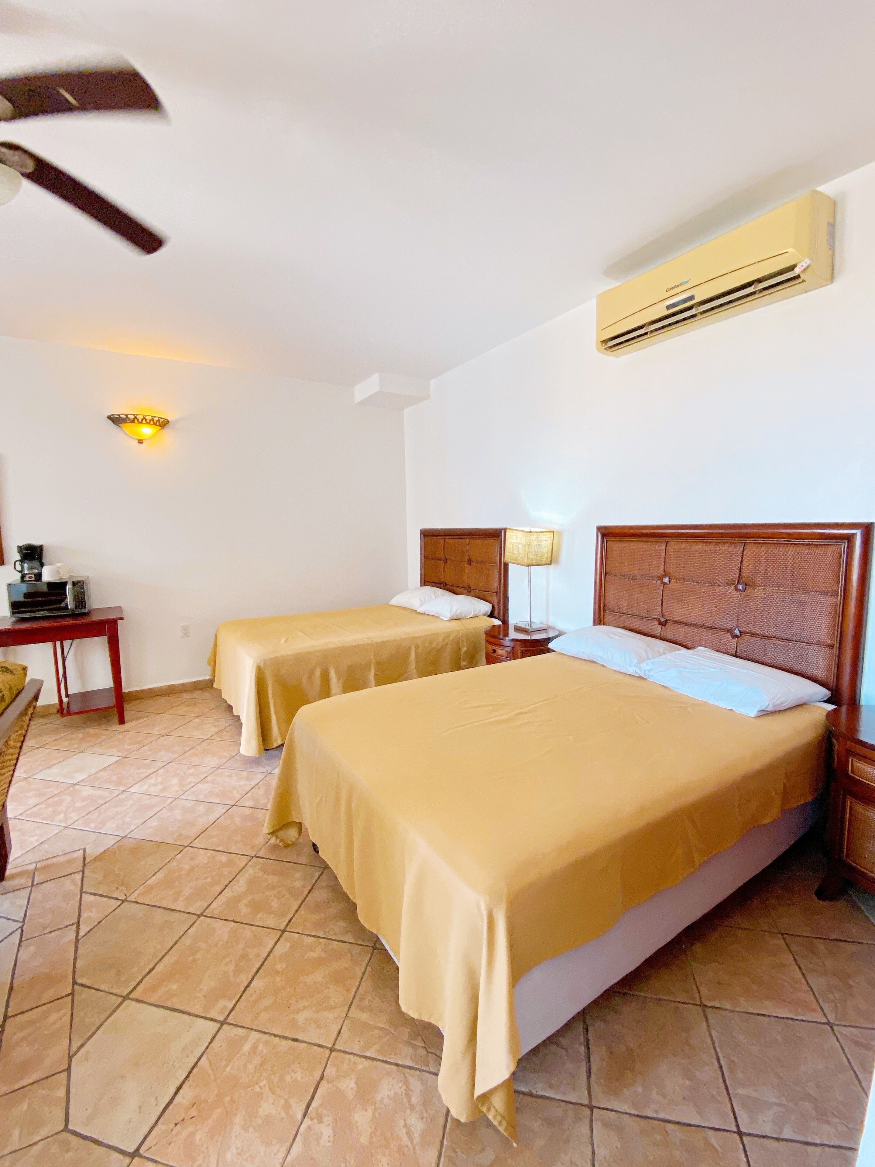 deluxe studio suite, 2 bedrooms, ocean view | premium bedding, individually furnished, free wifi, bed sheets