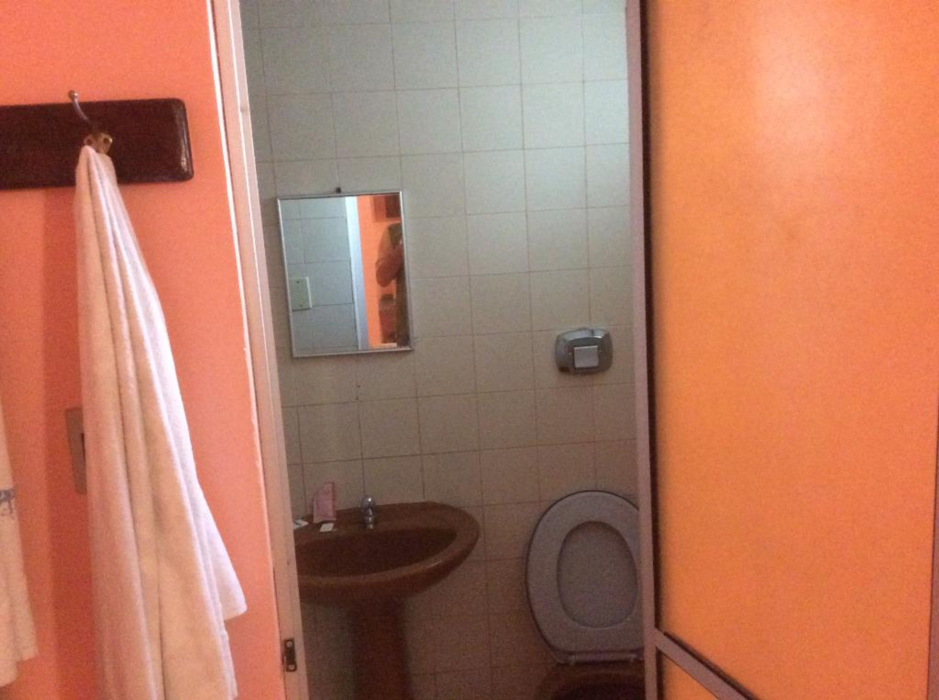 Bruser, håndklæder, Sæbe, Toiletpapir