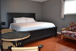 Quarto (2) | Wi-Fi de cortesia, roupa de cama