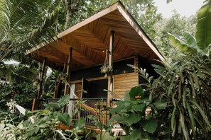 Beach Cabana with Ocean Breeze | Balcony