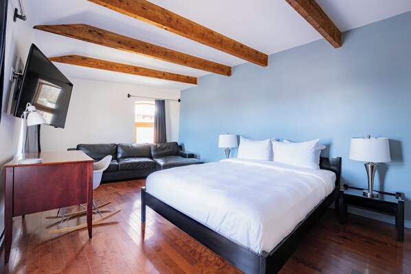 Superior Room, 1 Queen Bed