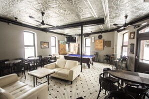 Bar lounge