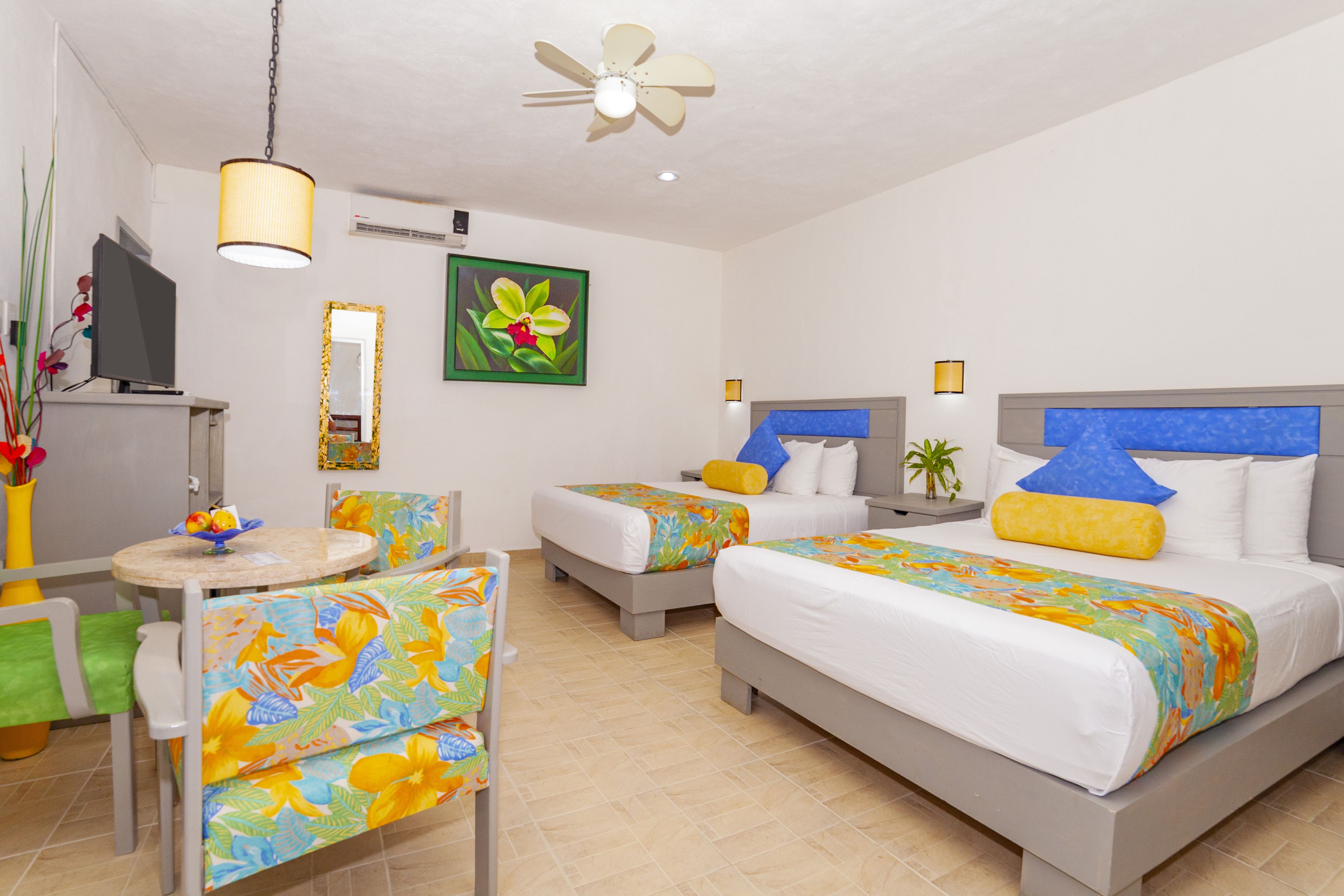 family room, multiple beds, ensuite | 1 bedroom, premium bedding, in-room safe, desk
